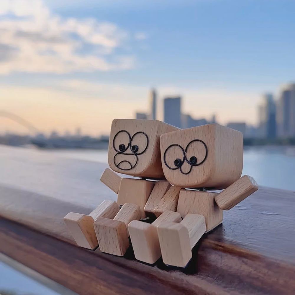 Beloved Shaking Wooden Man Couple Set | Dancing Car & Home Decor with Handheld Flowers